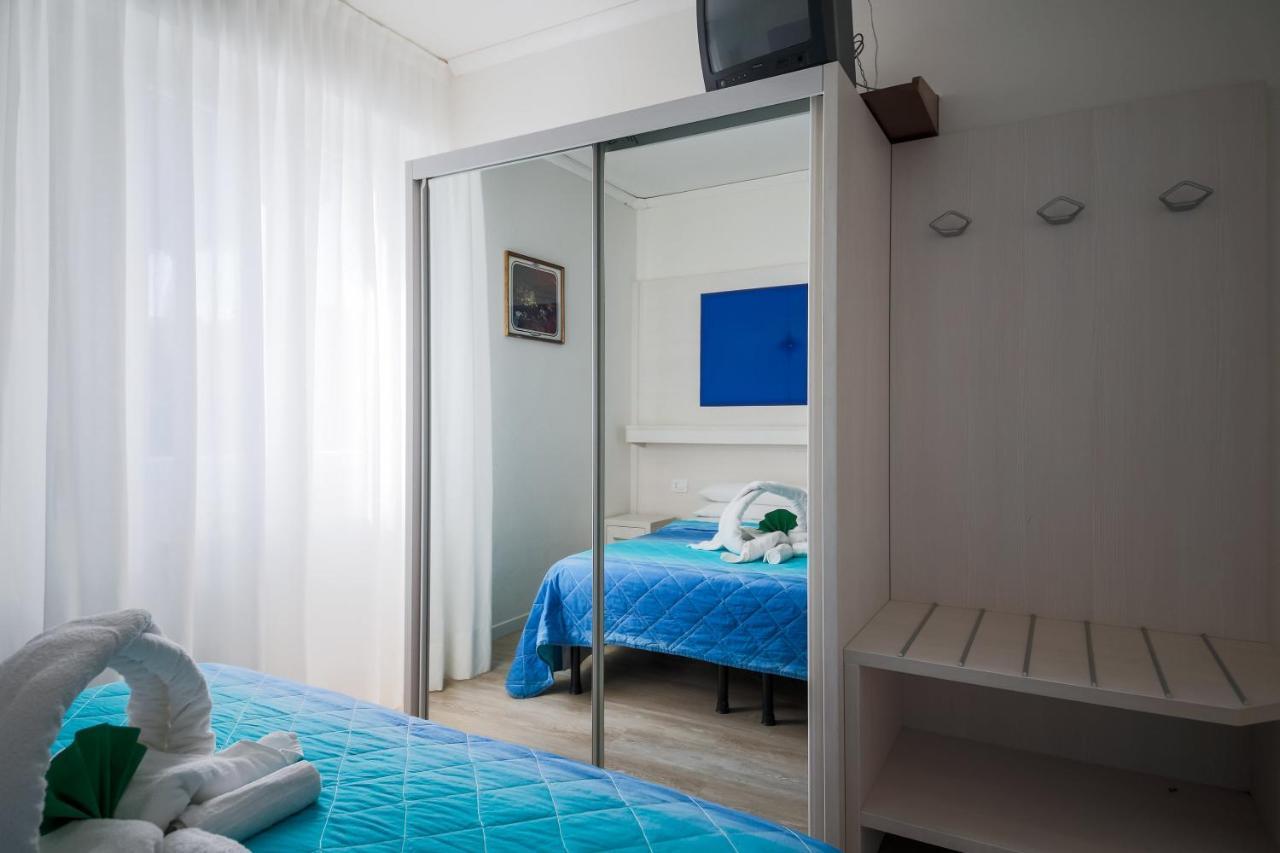 Villa Lucilla Lignano Sabbiadoro Exteriör bild
